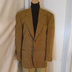 Gorgeous Valentino (Italy) Brown And Golden Tan Plaid Blazer